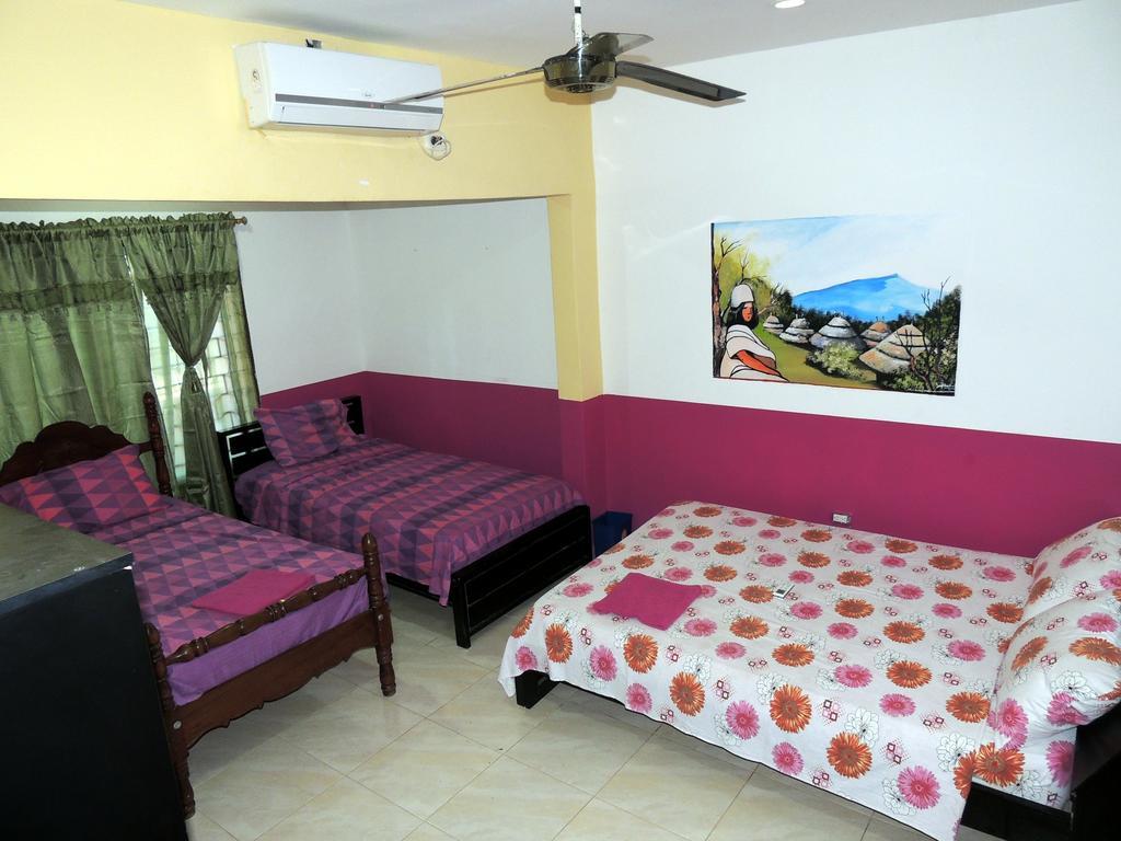 Hotel Turispanish Santa Marta  Extérieur photo